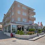 Palace 4* Trogir