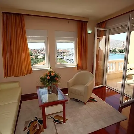 Palace Hotel 4*