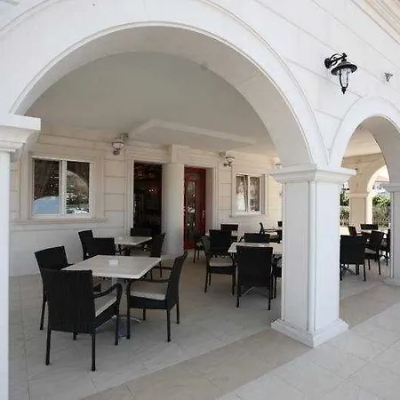 Otel Palace 4*