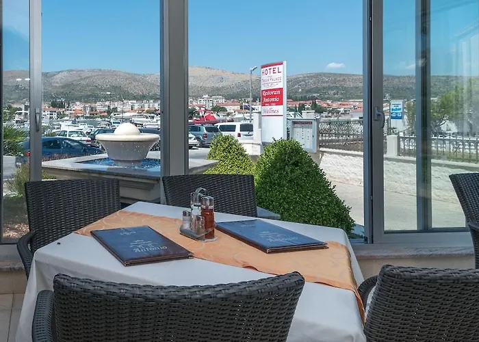 Hotel Palace Trogir